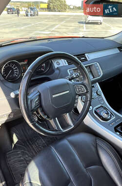 Позашляховик / Кросовер Land Rover Range Rover Evoque 2015 в 