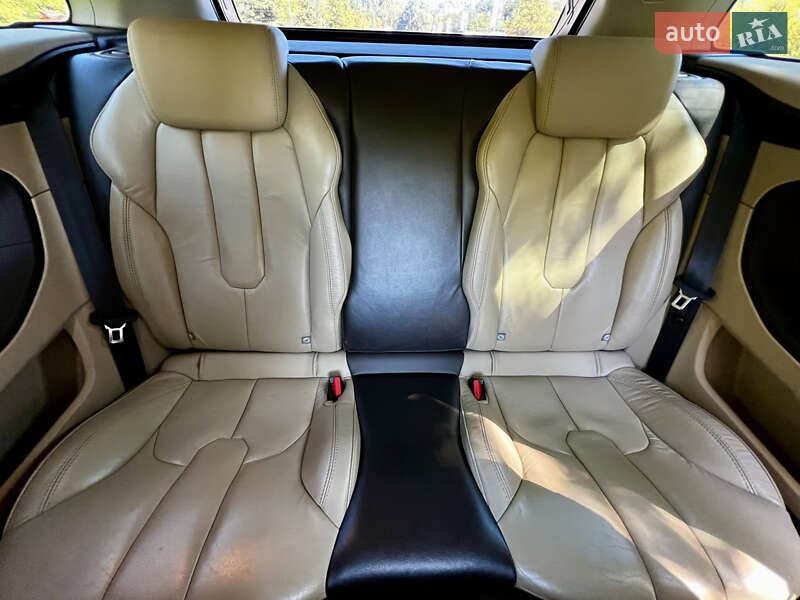 Внедорожник / Кроссовер Land Rover Range Rover Evoque 2012 в Днепре