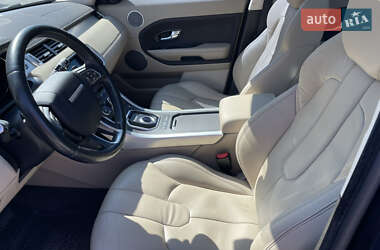 Внедорожник / Кроссовер Land Rover Range Rover Evoque 2015 в 