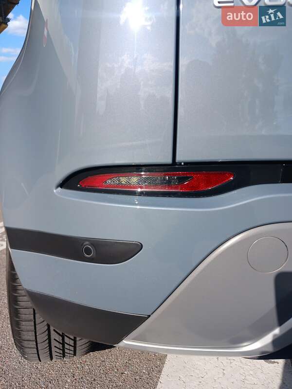Внедорожник / Кроссовер Land Rover Range Rover Evoque 2020 в Киеве