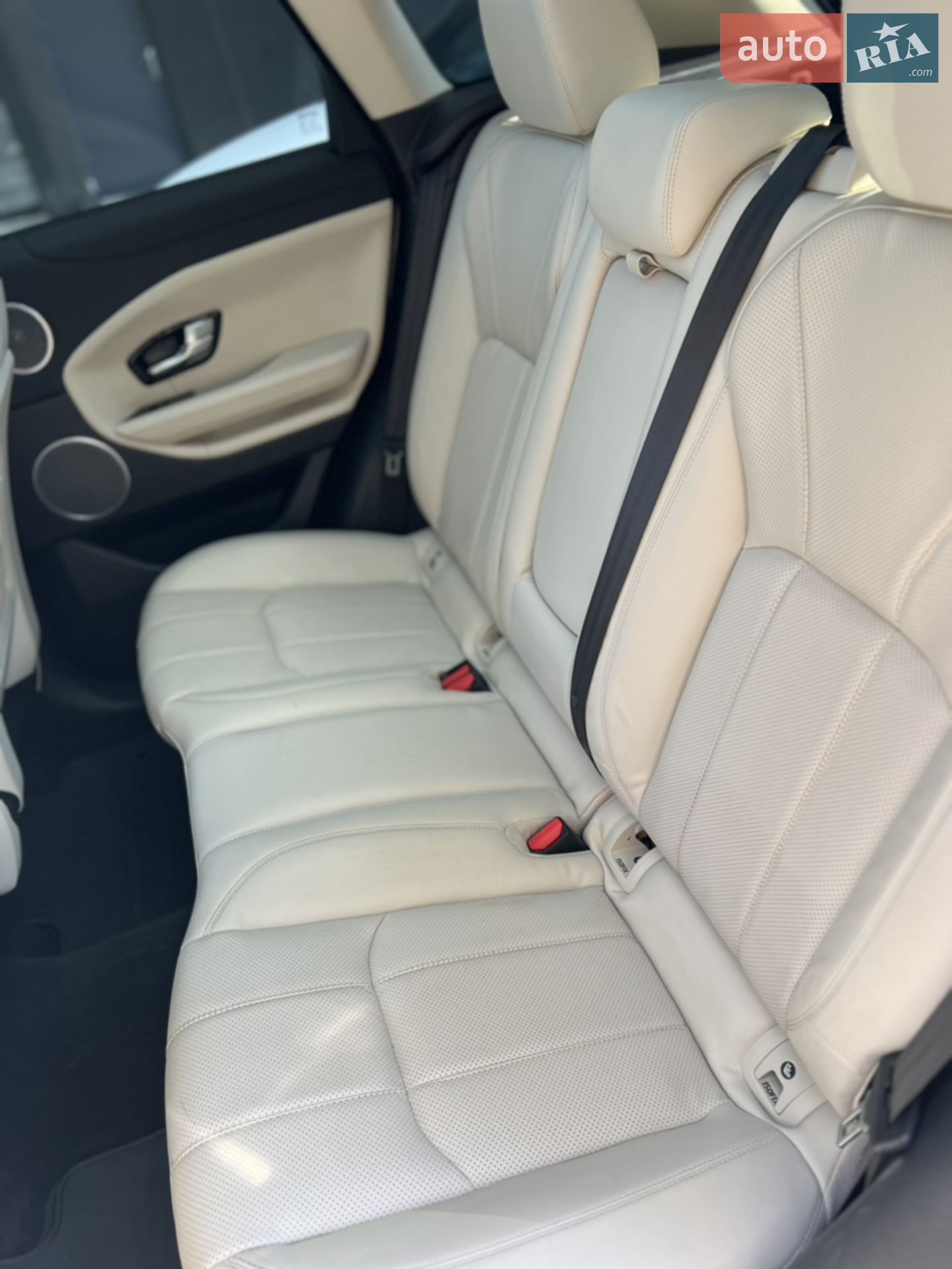 2015 Land Rover Range Rover Evoque - мініатюра 9