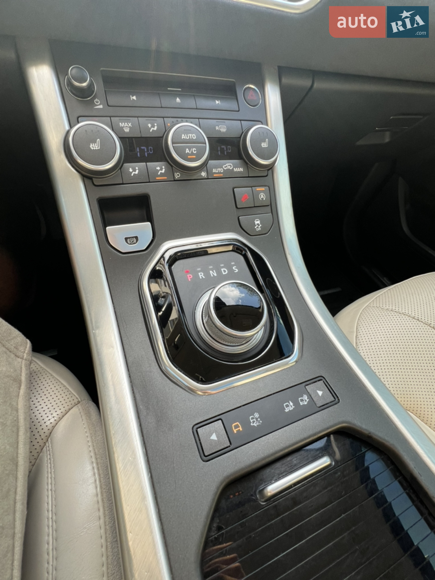 2015 Land Rover Range Rover Evoque - мініатюра 23