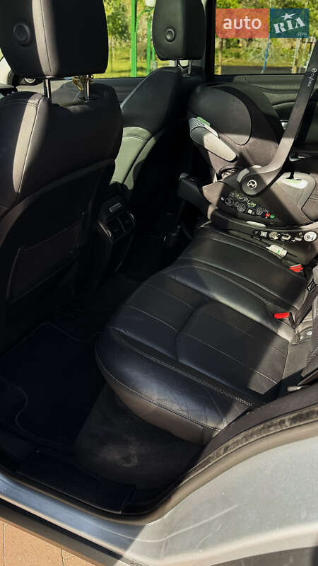 Внедорожник / Кроссовер Land Rover Range Rover Evoque 2017 в Житомире фото 11 Внедорожник / Кроссовер Land Rover Range Rover Evoque 2017 в Житомире