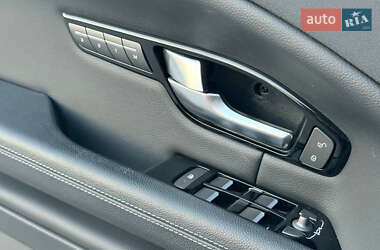 Внедорожник / Кроссовер Land Rover Range Rover Evoque 2015 в 