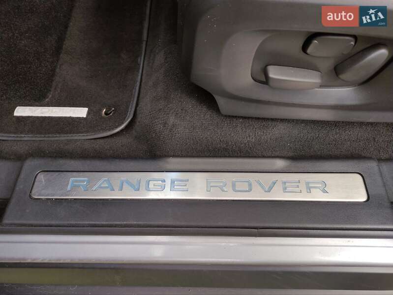 Внедорожник / Кроссовер Land Rover Range Rover Evoque 2012 в Калуше фото 48 Внедорожник / Кроссовер Land Rover Range Rover Evoque 2012 в Калуше