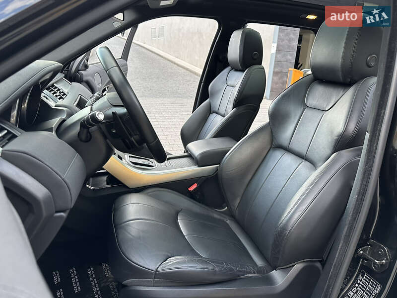 Позашляховик / Кросовер Land Rover Range Rover Evoque 2017 в Києві