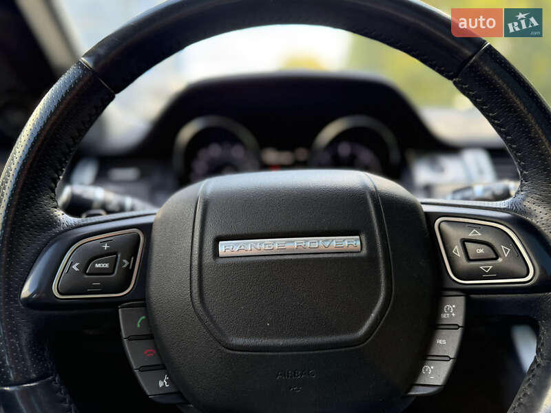 Внедорожник / Кроссовер Land Rover Range Rover Evoque 2015 в Киеве