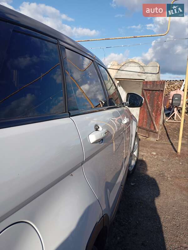 Внедорожник / Кроссовер Land Rover Range Rover Evoque 2015 в Оратове