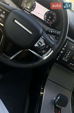 Позашляховик / Кросовер Land Rover Range Rover Evoque 2023 в 