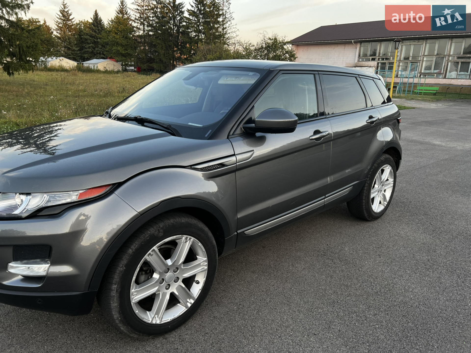 2015 Land Rover Range Rover Evoque - мініатюра 29
