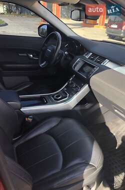 Внедорожник / Кроссовер Land Rover Range Rover Evoque 2016 в 