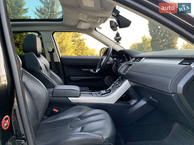 Внедорожник / Кроссовер Land Rover Range Rover Evoque 2015 в Дубно