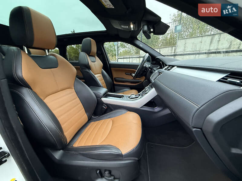 Внедорожник / Кроссовер Land Rover Range Rover Evoque 2015 в Ровно