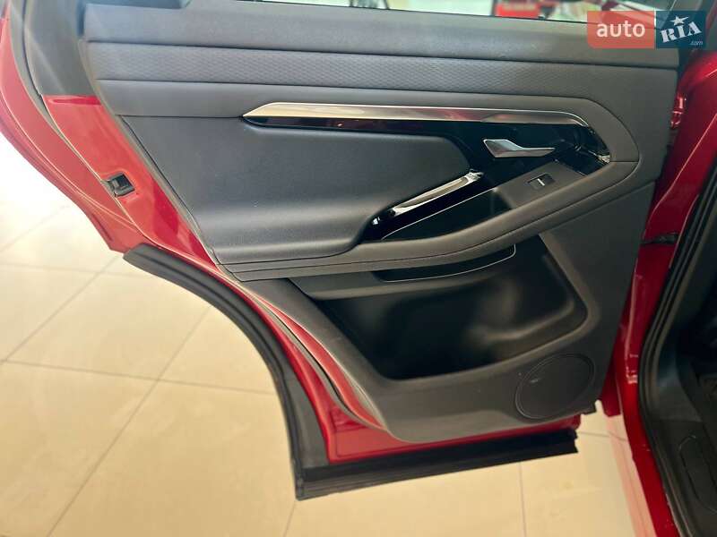 Внедорожник / Кроссовер Land Rover Range Rover Evoque 2020 в Киеве