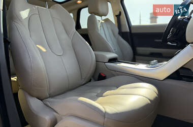 Внедорожник / Кроссовер Land Rover Range Rover Evoque 2015 в 