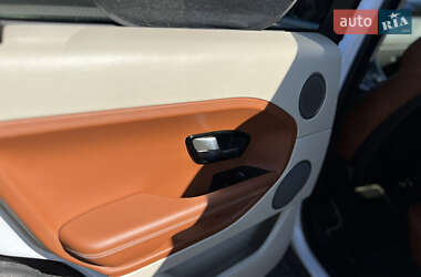Внедорожник / Кроссовер Land Rover Range Rover Evoque 2012 в 