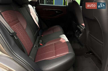 Внедорожник / Кроссовер Land Rover Range Rover Evoque 2019 в 