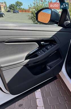 Внедорожник / Кроссовер Land Rover Range Rover Evoque 2019 в 