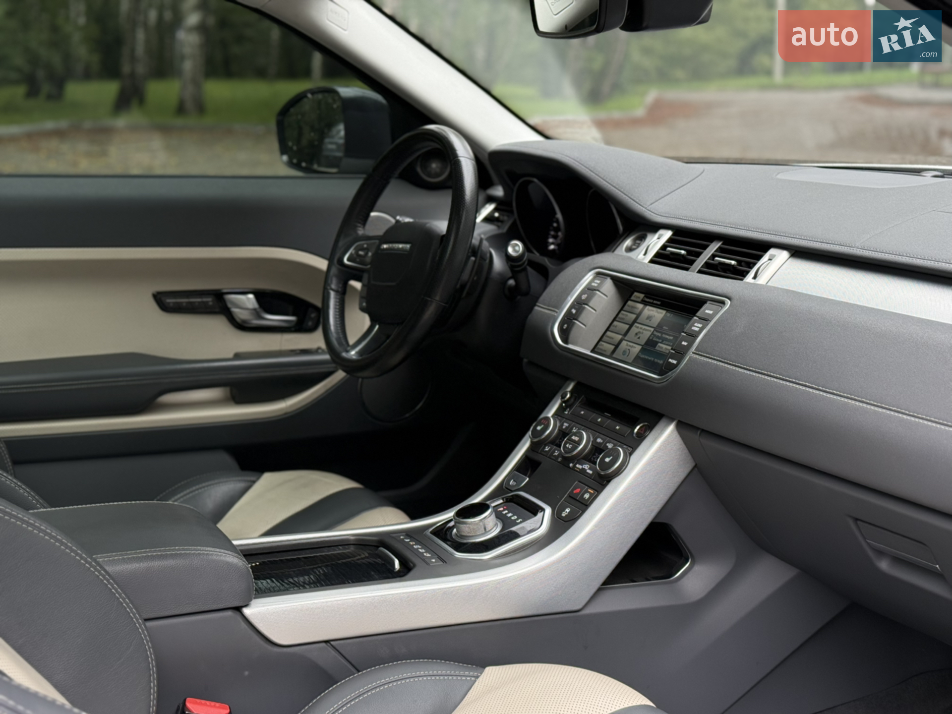 2014 Land Rover Range Rover Evoque - мініатюра 24