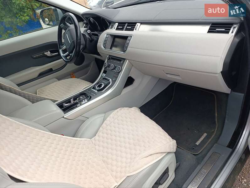 Внедорожник / Кроссовер Land Rover Range Rover Evoque 2013 в Долине