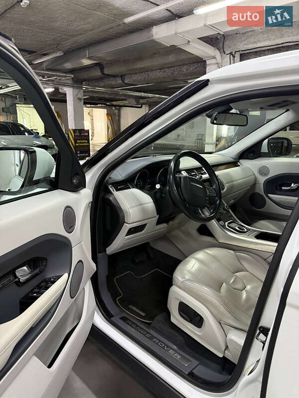Внедорожник / Кроссовер Land Rover Range Rover Evoque 2012 в Киеве