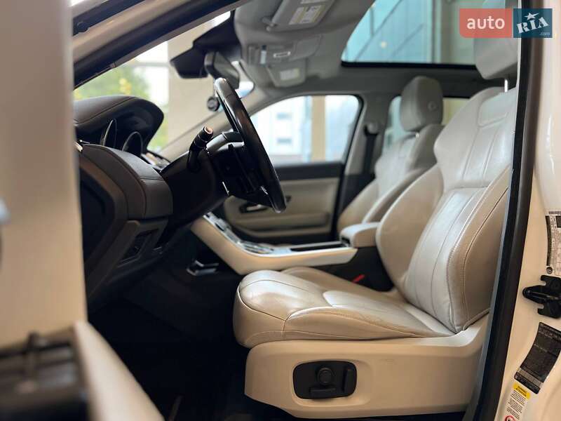 Внедорожник / Кроссовер Land Rover Range Rover Evoque 2017 в Киеве