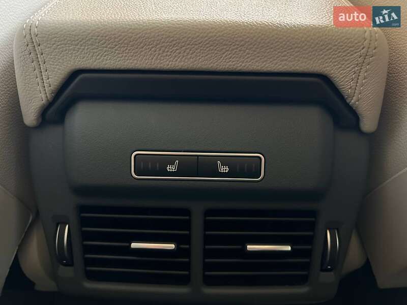 Внедорожник / Кроссовер Land Rover Range Rover Evoque 2017 в Киеве