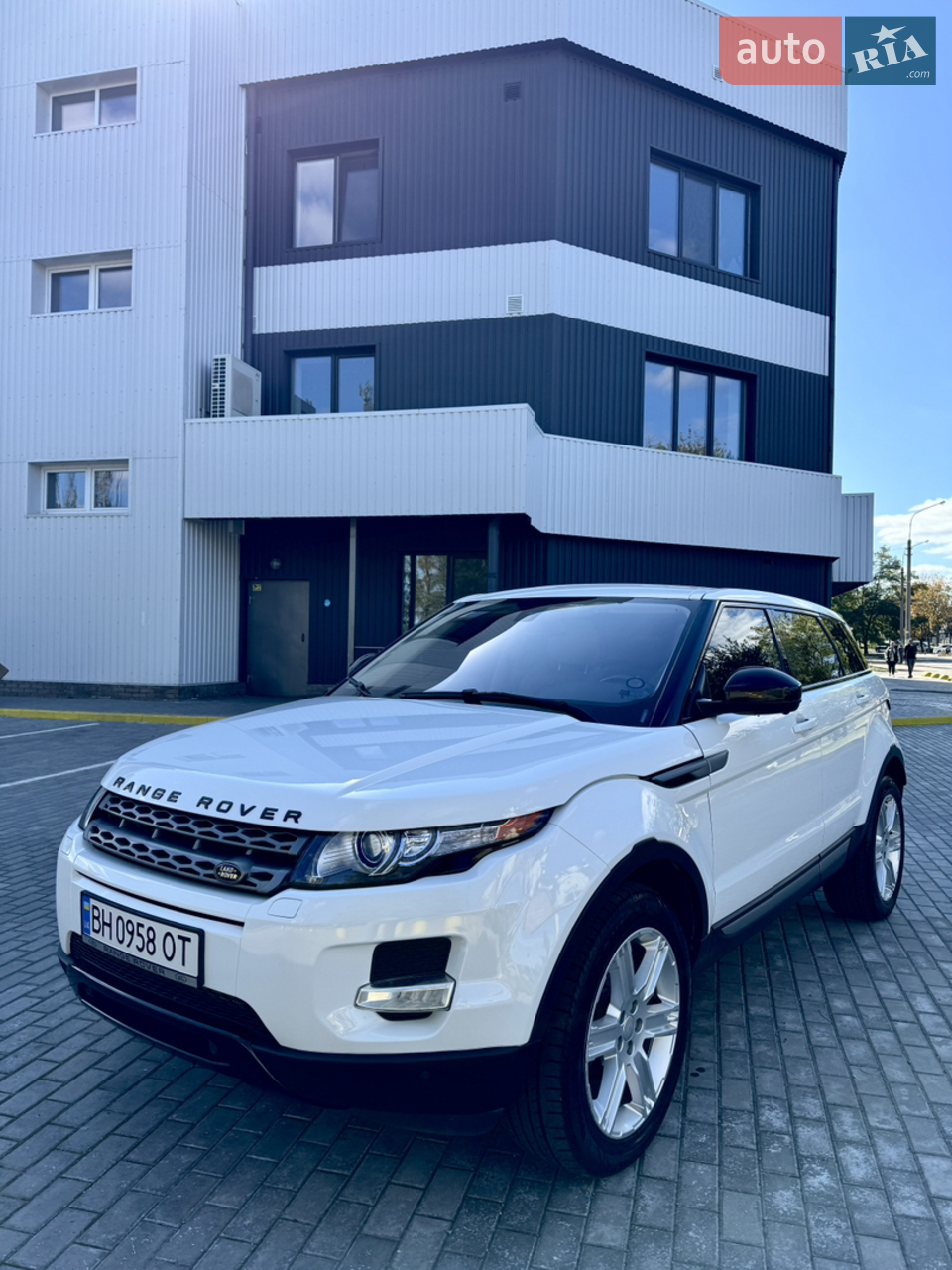 2015 Land Rover Range Rover Evoque - мініатюра 11