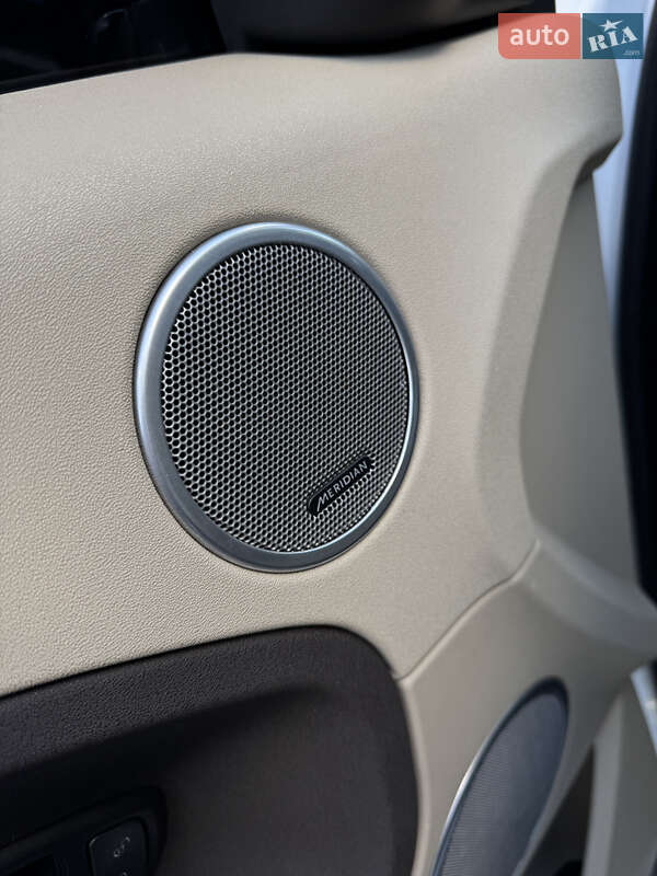 Внедорожник / Кроссовер Land Rover Range Rover Evoque 2014 в Каменском фото 15 Внедорожник / Кроссовер Land Rover Range Rover Evoque 2014 в Каменском