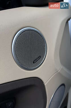 Внедорожник / Кроссовер Land Rover Range Rover Evoque 2014 в 