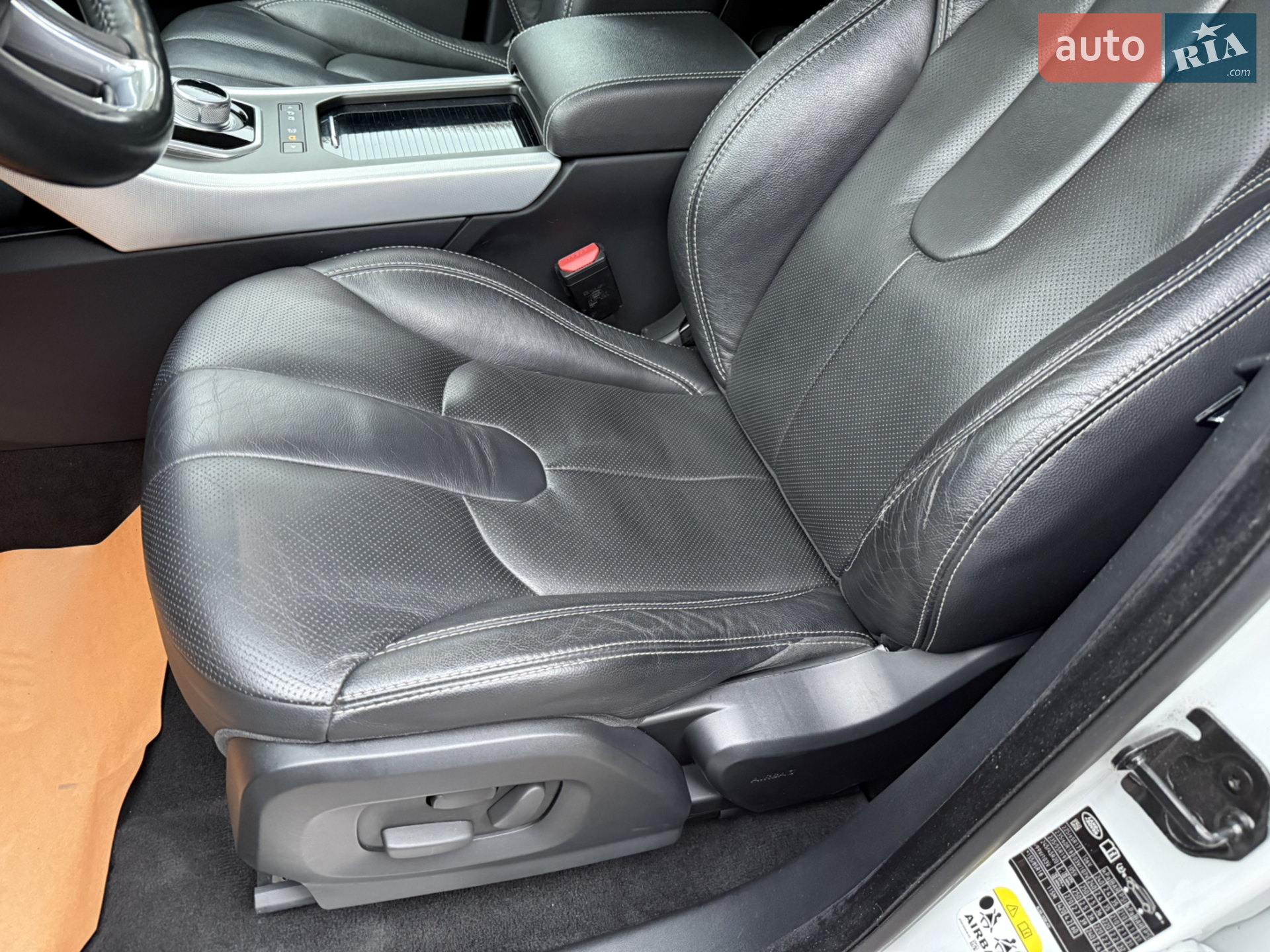 2014 Land Rover Range Rover Evoque - мініатюра 16
