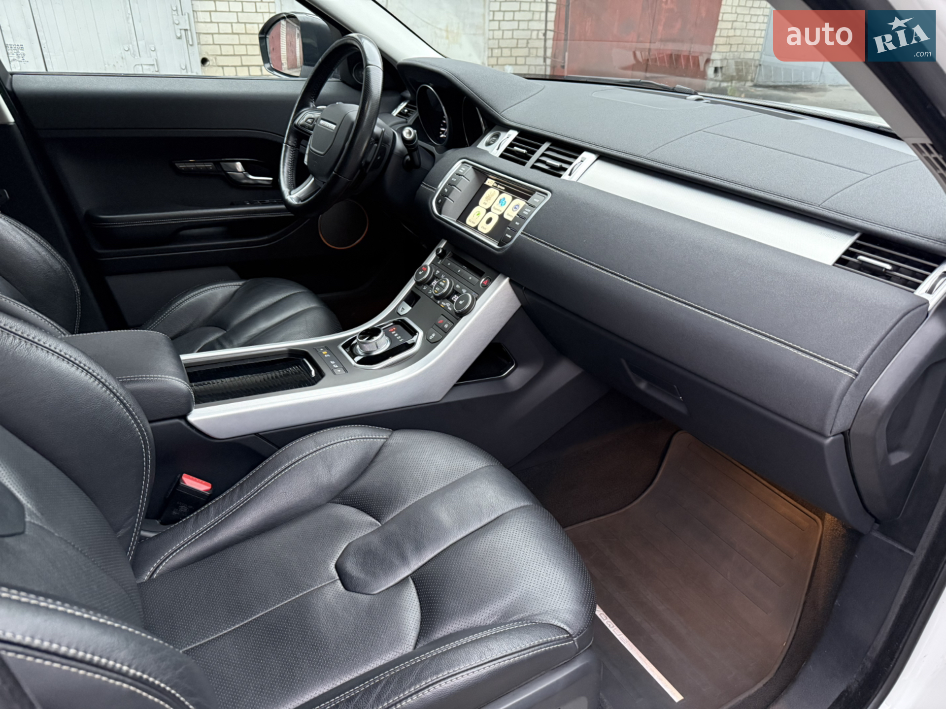 2014 Land Rover Range Rover Evoque - мініатюра 21