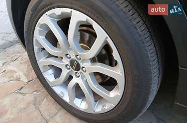 Внедорожник / Кроссовер Land Rover Range Rover Evoque 2012 в 