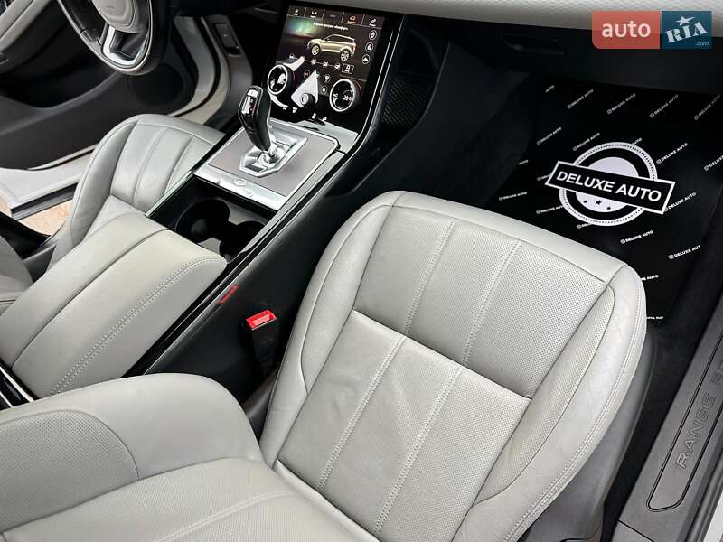 Внедорожник / Кроссовер Land Rover Range Rover Evoque 2019 в Киеве