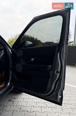 Позашляховик / Кросовер Land Rover Range Rover Evoque 2013 в 