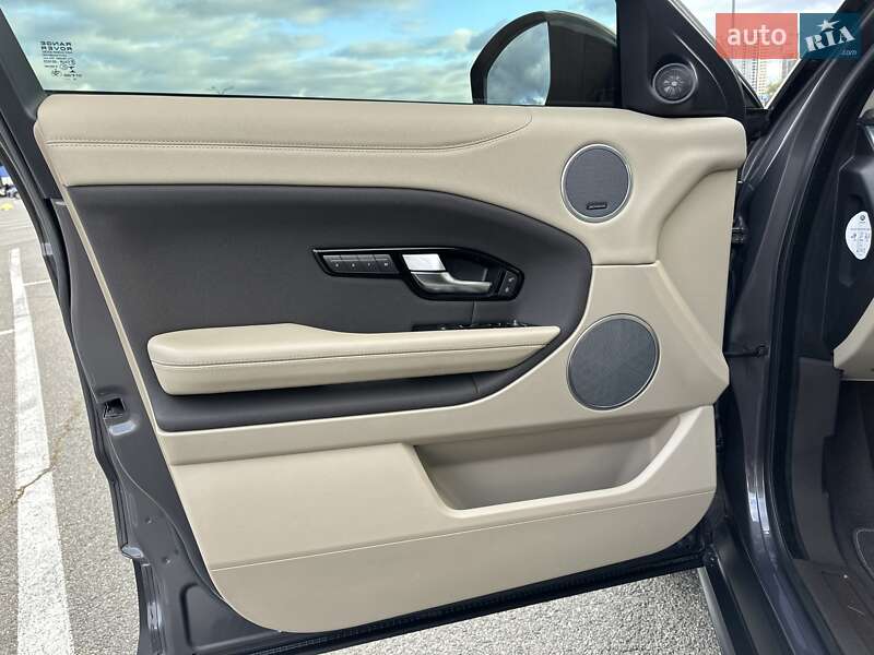 Внедорожник / Кроссовер Land Rover Range Rover Evoque 2016 в Киеве фото 13 Внедорожник / Кроссовер Land Rover Range Rover Evoque 2016 в Киеве