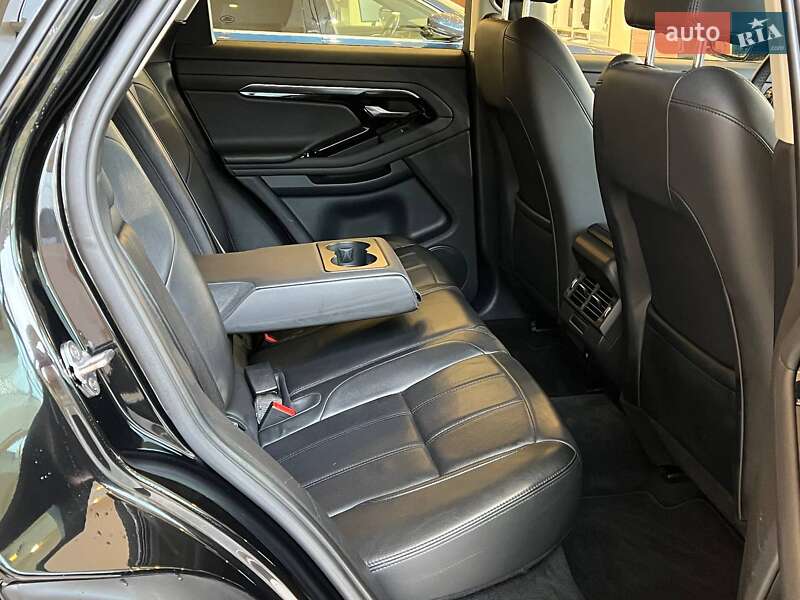 Внедорожник / Кроссовер Land Rover Range Rover Evoque 2019 в Киеве фото 34 Внедорожник / Кроссовер Land Rover Range Rover Evoque 2019 в Киеве