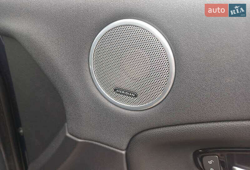 Внедорожник / Кроссовер Land Rover Range Rover Evoque 2016 в Киеве фото 24 Внедорожник / Кроссовер Land Rover Range Rover Evoque 2016 в Киеве