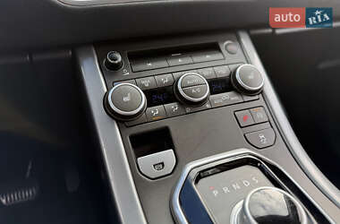 Позашляховик / Кросовер Land Rover Range Rover Evoque 2015 в  фото 31 Позашляховик / Кросовер Land Rover Range Rover Evoque 2015 в
