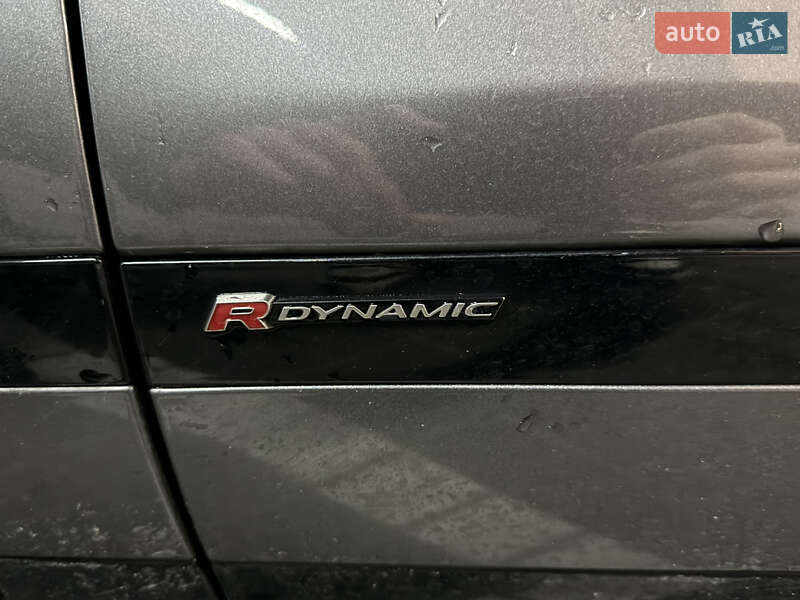 Внедорожник / Кроссовер Land Rover Range Rover Evoque 2019 в Киеве фото 12 Внедорожник / Кроссовер Land Rover Range Rover Evoque 2019 в Киеве