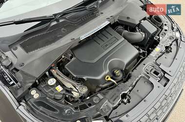 Позашляховик / Кросовер Land Rover Range Rover Evoque 2020 в  фото 39 Позашляховик / Кросовер Land Rover Range Rover Evoque 2020 в