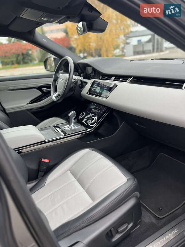Внедорожник / Кроссовер Land Rover Range Rover Evoque 2019 в Киеве фото 28 Внедорожник / Кроссовер Land Rover Range Rover Evoque 2019 в Киеве
