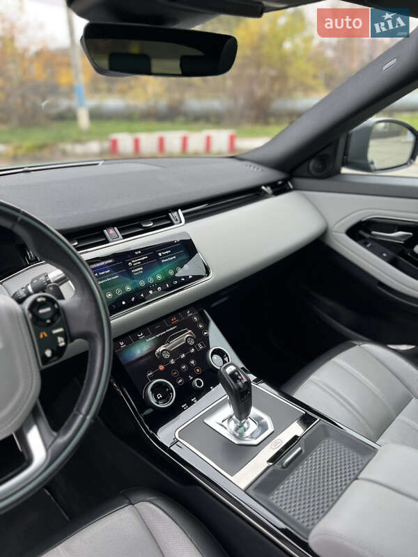 Внедорожник / Кроссовер Land Rover Range Rover Evoque 2019 в Киеве фото 33 Внедорожник / Кроссовер Land Rover Range Rover Evoque 2019 в Киеве