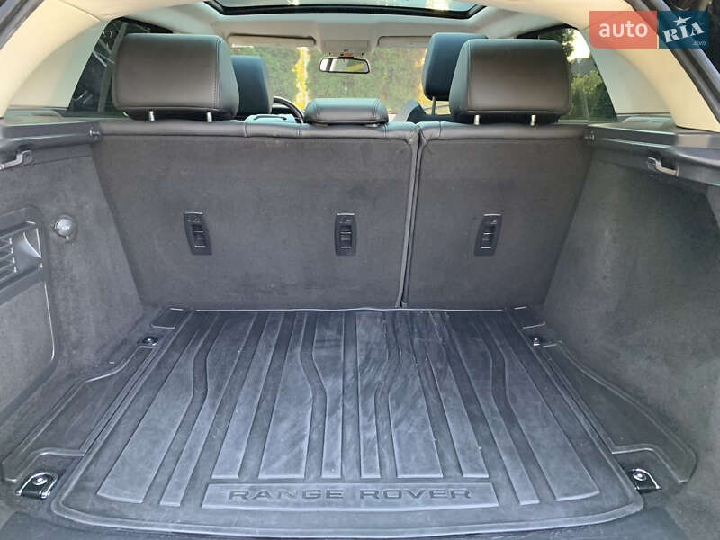 Внедорожник / Кроссовер Land Rover Range Rover Evoque 2015 в Дубно фото 30 Внедорожник / Кроссовер Land Rover Range Rover Evoque 2015 в Дубно