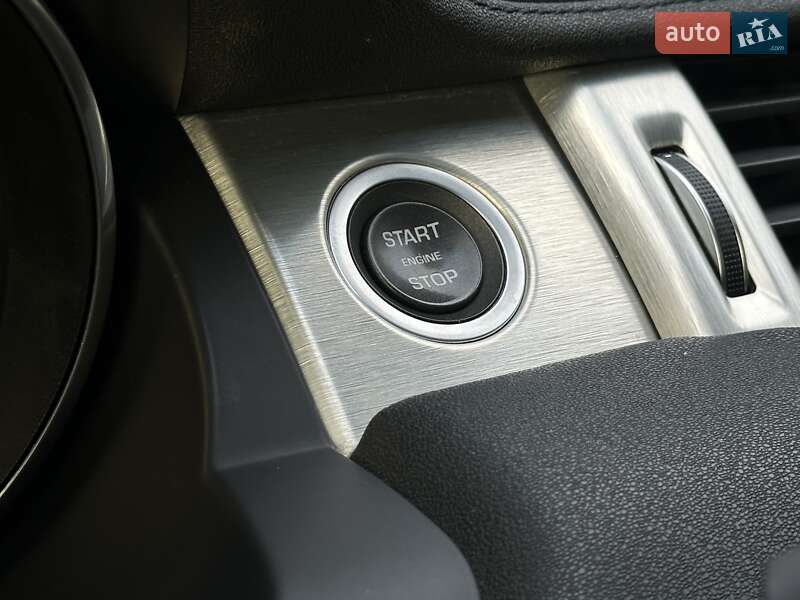 Позашляховик / Кросовер Land Rover Range Rover Evoque 2016 в Мукачевому фото 50 Позашляховик / Кросовер Land Rover Range Rover Evoque 2016 в Мукачевому