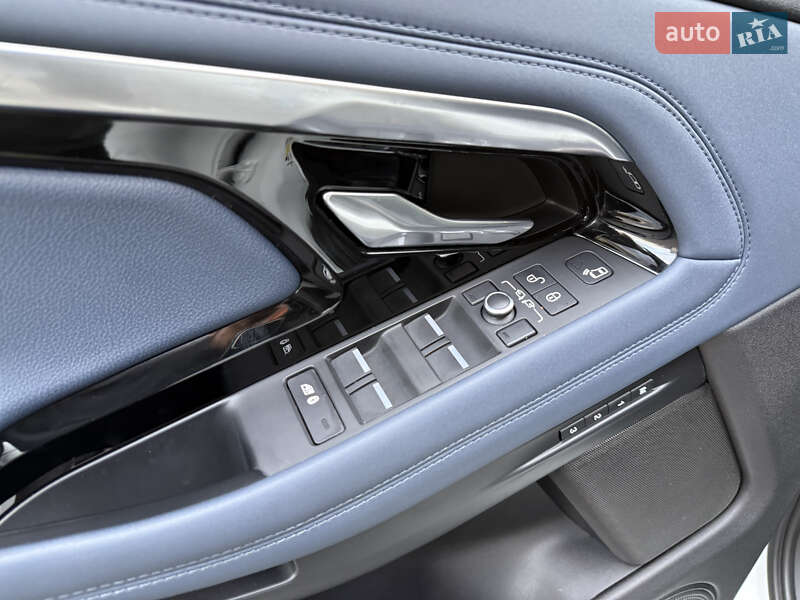 Внедорожник / Кроссовер Land Rover Range Rover Evoque 2019 в Харькове фото 18 Внедорожник / Кроссовер Land Rover Range Rover Evoque 2019 в Харькове