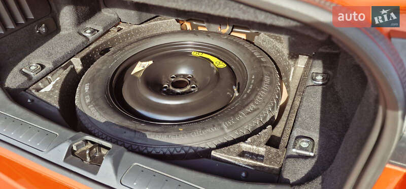 Кабріолет Land Rover Range Rover Evoque 2017 в Києві фото 20 Кабріолет Land Rover Range Rover Evoque 2017 в Києві