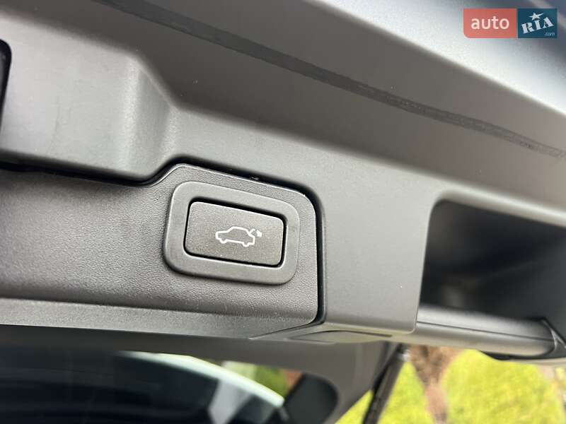 Позашляховик / Кросовер Land Rover Range Rover Evoque 2018 в Львові фото 32 Позашляховик / Кросовер Land Rover Range Rover Evoque 2018 в Львові