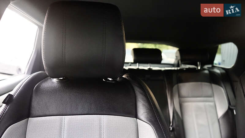 Внедорожник / Кроссовер Land Rover Range Rover Evoque 2019 в Львове