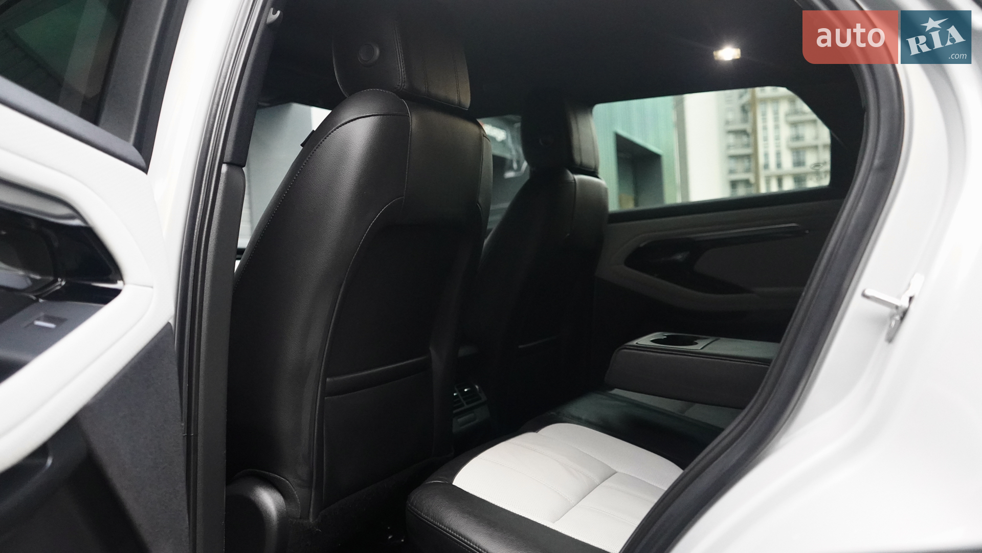 2019 Land Rover Range Rover Evoque - мініатюра 46